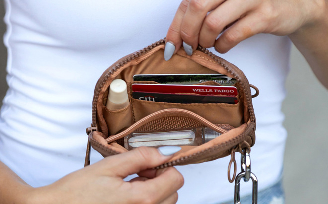 Dakota Wristlet ID Wallet Pouch in Brown